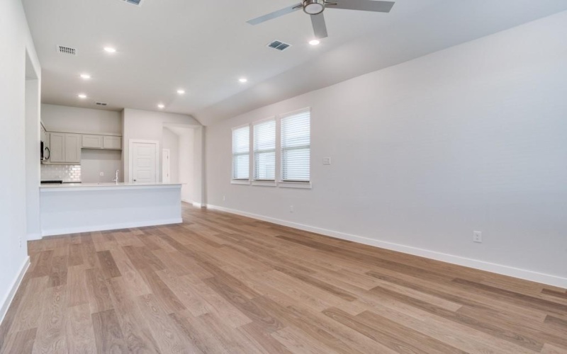 3818 White Rock Drive, Farmersville, TX 75442, 3 Bedrooms Bedrooms, ,2 BathroomsBathrooms,Residential Lease,For Rent,3818 White Rock Drive,20901313
