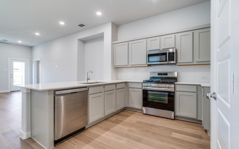 3818 White Rock Drive, Farmersville, TX 75442, 3 Bedrooms Bedrooms, ,2 BathroomsBathrooms,Residential Lease,For Rent,3818 White Rock Drive,20901313