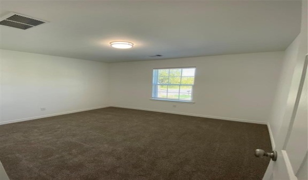 416 E Elm Street, Denison, TX 75021, 4 Bedrooms Bedrooms, ,2 BathroomsBathrooms,Residential Lease,For Rent,416 E Elm Street,20901520