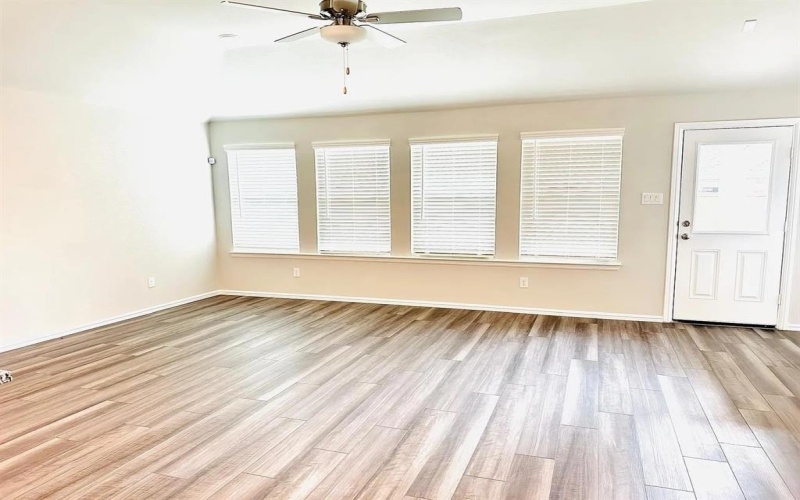 13136 Yellowstone Way, Providence Village, TX 76227, 4 Bedrooms Bedrooms, ,2 BathroomsBathrooms,Residential Lease,For Rent,13136 Yellowstone Way,20901665