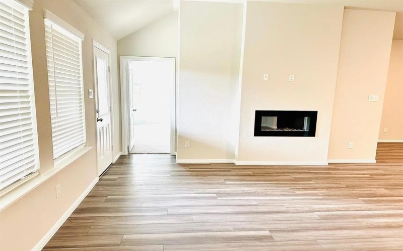13136 Yellowstone Way, Providence Village, TX 76227, 4 Bedrooms Bedrooms, ,2 BathroomsBathrooms,Residential Lease,For Rent,13136 Yellowstone Way,20901665