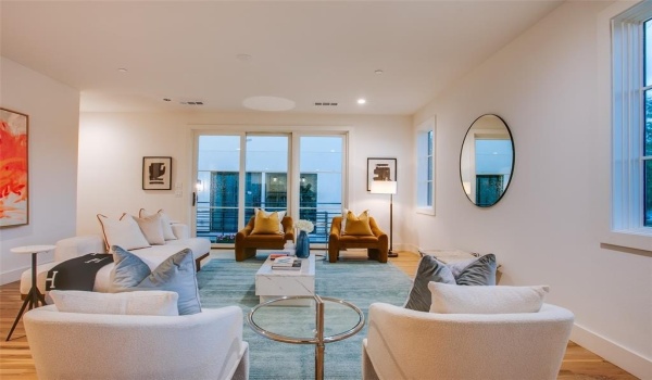 7207 Gaston Avenue #503, Dallas, TX 75214, 2 Bedrooms Bedrooms, ,2 BathroomsBathrooms,Residential,For Sale,7207 Gaston Avenue,20901676