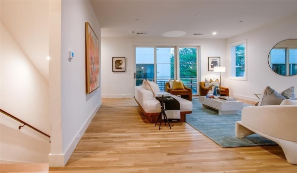 7207 Gaston Avenue #503, Dallas, TX 75214, 2 Bedrooms Bedrooms, ,2 BathroomsBathrooms,Residential,For Sale,7207 Gaston Avenue,20901676