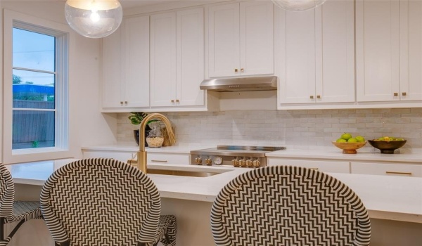 7207 Gaston Avenue #503, Dallas, TX 75214, 2 Bedrooms Bedrooms, ,2 BathroomsBathrooms,Residential,For Sale,7207 Gaston Avenue,20901676