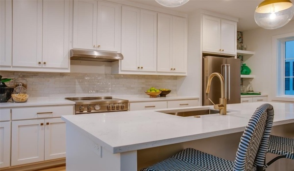7207 Gaston Avenue #503, Dallas, TX 75214, 2 Bedrooms Bedrooms, ,2 BathroomsBathrooms,Residential,For Sale,7207 Gaston Avenue,20901676
