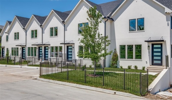 7207 Gaston Avenue #503, Dallas, TX 75214, 2 Bedrooms Bedrooms, ,2 BathroomsBathrooms,Residential,For Sale,7207 Gaston Avenue,20901676