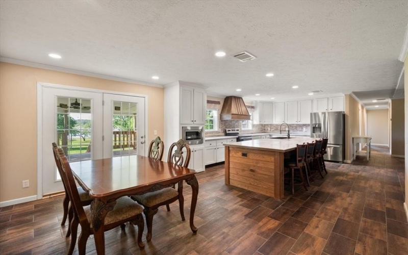 1524 SE County Road 3135, Corsicana, TX 75109, 4 Bedrooms Bedrooms, ,2 BathroomsBathrooms,Residential,For Sale,1524 SE County Road 3135,20901745