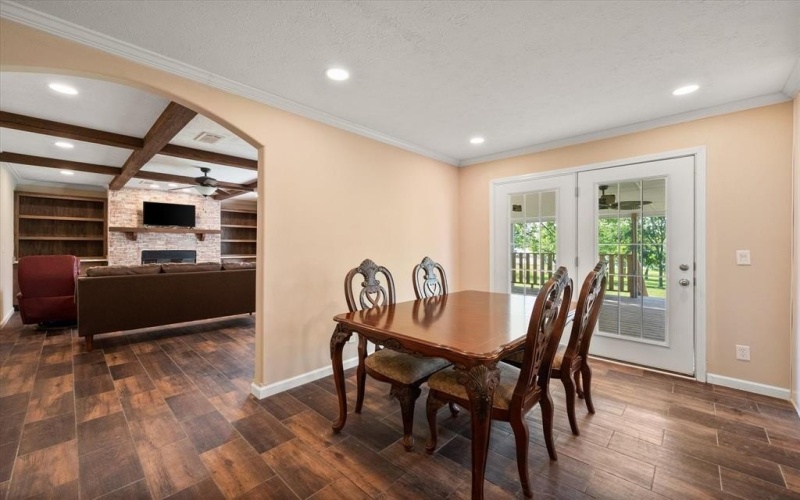 1524 SE County Road 3135, Corsicana, TX 75109, 4 Bedrooms Bedrooms, ,2 BathroomsBathrooms,Residential,For Sale,1524 SE County Road 3135,20901745