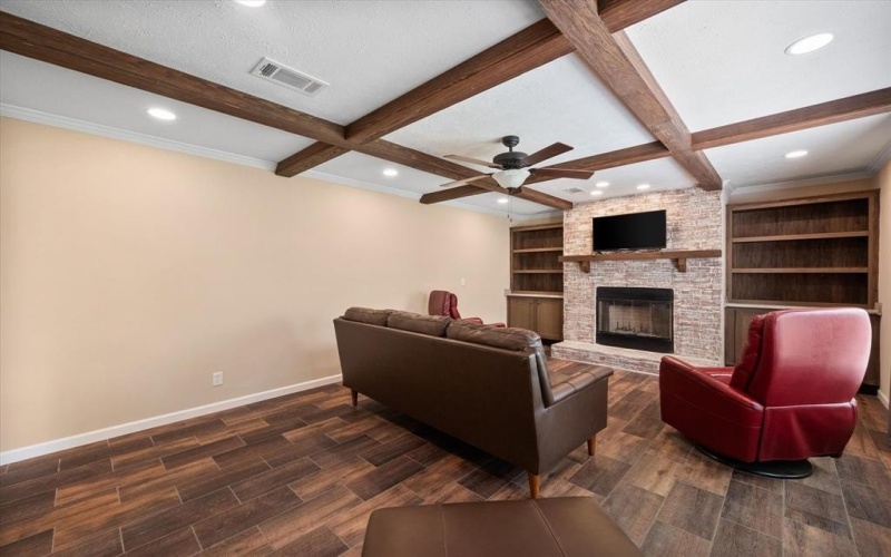 1524 SE County Road 3135, Corsicana, TX 75109, 4 Bedrooms Bedrooms, ,2 BathroomsBathrooms,Residential,For Sale,1524 SE County Road 3135,20901745