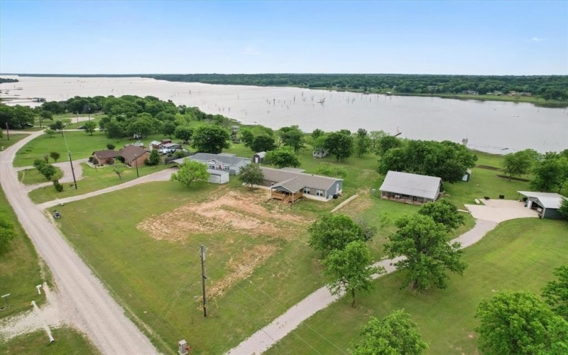 1524 SE County Road 3135, Corsicana, TX 75109, 4 Bedrooms Bedrooms, ,2 BathroomsBathrooms,Residential,For Sale,1524 SE County Road 3135,20901745