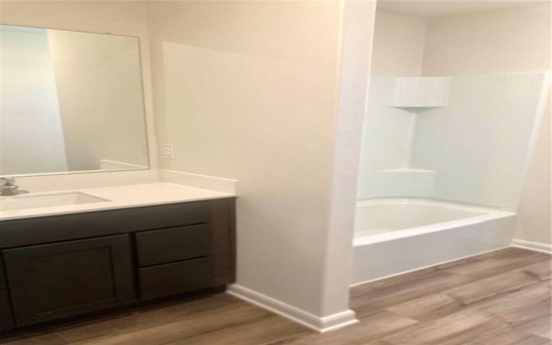 2028 Canterbury Drive, Seagoville, TX 75159, 4 Bedrooms Bedrooms, ,2 BathroomsBathrooms,Residential Lease,For Rent,2028 Canterbury Drive,20901750