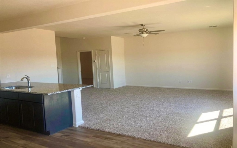 2028 Canterbury Drive, Seagoville, TX 75159, 4 Bedrooms Bedrooms, ,2 BathroomsBathrooms,Residential Lease,For Rent,2028 Canterbury Drive,20901750