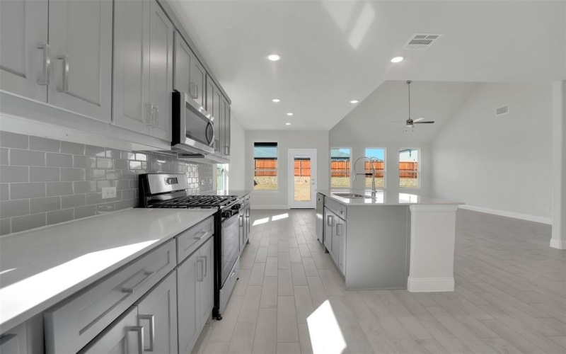 3112 Giovanni Point, Princeton, TX 75407, 4 Habitaciones Habitaciones , ,2 BañosBaños,Residential Lease,En Alquiler,3112 Giovanni Point,20901952