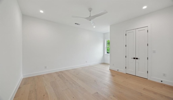 3815 Hawick Lane, Dallas, TX 75220, 5 Habitaciones Habitaciones , ,6 BañosBaños,Residential,En Venta,3815 Hawick Lane,20901982