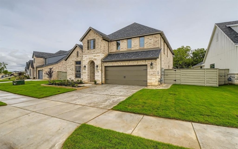 11204 Canopy Trail, Justin, TX 76247, 4 Bedrooms Bedrooms, ,3 BathroomsBathrooms,Residential,For Sale,11204 Canopy Trail,20904446