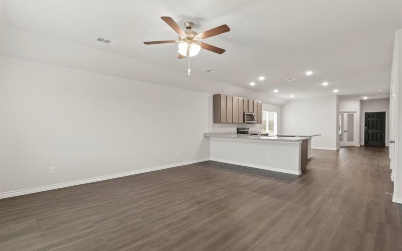 5024 Wellborn Road, Fort Worth, TX 76036, 3 Bedrooms Bedrooms, ,2 BathroomsBathrooms,Residential,For Sale,5024 Wellborn Road,20904457