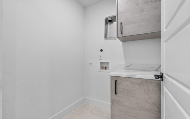 1926 Pueblo Street, Dallas, TX 75212, 3 Bedrooms Bedrooms, ,3 BathroomsBathrooms,Residential,For Sale,1926 Pueblo Street,20904479