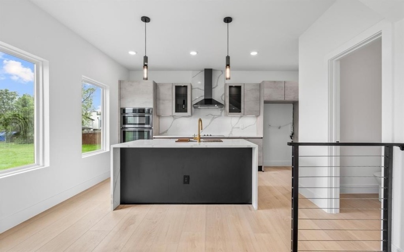 1926 Pueblo Street, Dallas, TX 75212, 3 Bedrooms Bedrooms, ,3 BathroomsBathrooms,Residential,For Sale,1926 Pueblo Street,20904479
