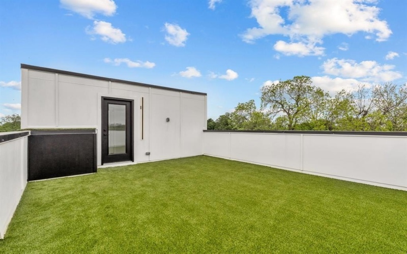 1926 Pueblo Street, Dallas, TX 75212, 3 Bedrooms Bedrooms, ,3 BathroomsBathrooms,Residential,For Sale,1926 Pueblo Street,20904479
