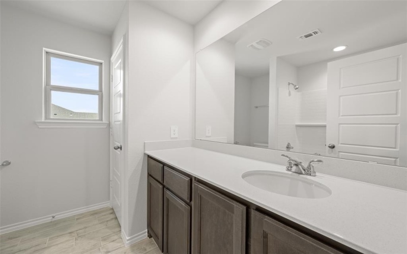 725 Stone Eagle, Azle, TX 76020, 4 Habitaciones Habitaciones , ,3 BañosBaños,Residential,En Venta,725 Stone Eagle,20903389