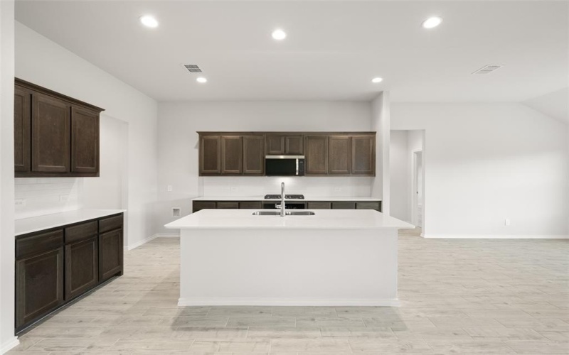 725 Stone Eagle, Azle, TX 76020, 4 Habitaciones Habitaciones , ,3 BañosBaños,Residential,En Venta,725 Stone Eagle,20903389