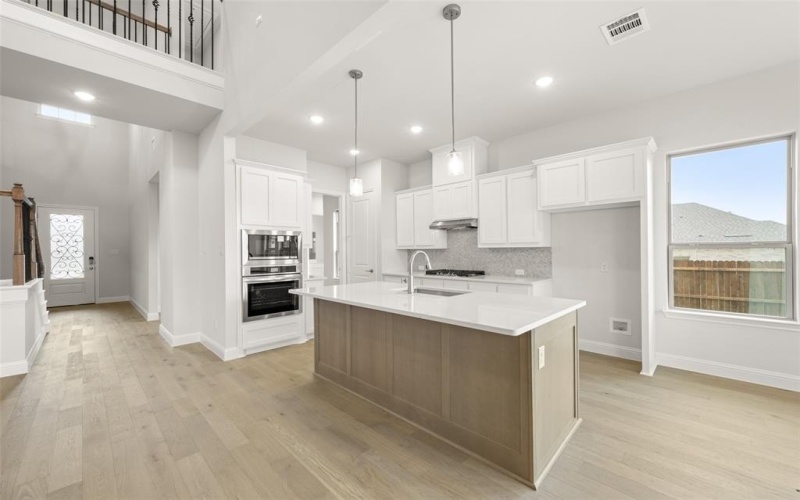 5609 Montex Road, Denton, TX 76226, 6 Bedrooms Bedrooms, ,5 BathroomsBathrooms,Residential,For Sale,5609 Montex Road,20903426