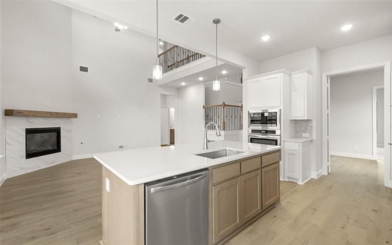 5609 Montex Road, Denton, TX 76226, 6 Bedrooms Bedrooms, ,5 BathroomsBathrooms,Residential,For Sale,5609 Montex Road,20903426
