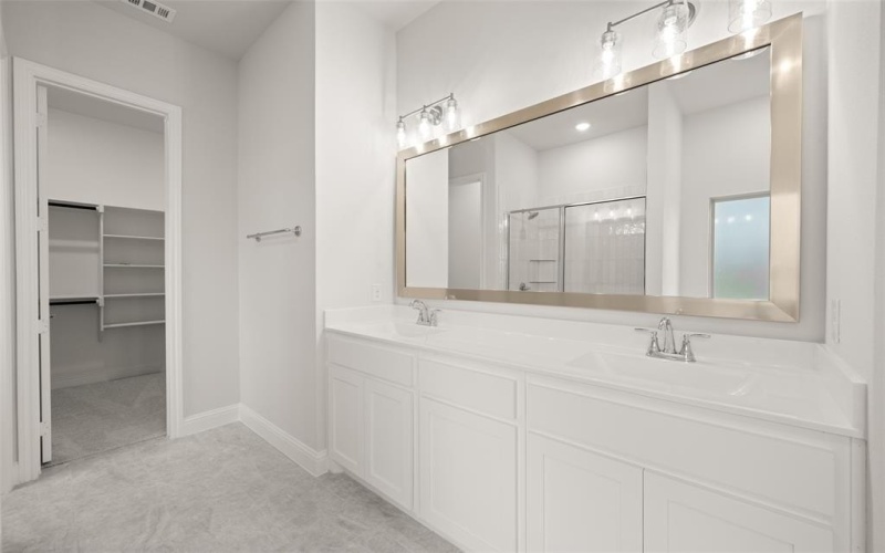 5609 Montex Road, Denton, TX 76226, 6 Bedrooms Bedrooms, ,5 BathroomsBathrooms,Residential,For Sale,5609 Montex Road,20903426