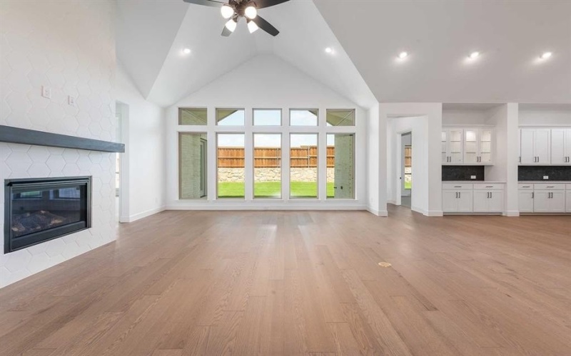 1016 Lookout Drive, Rockwall, TX 75087, 4 Bedrooms Bedrooms, ,5 BathroomsBathrooms,Residential,For Sale,1016 Lookout Drive,20903462
