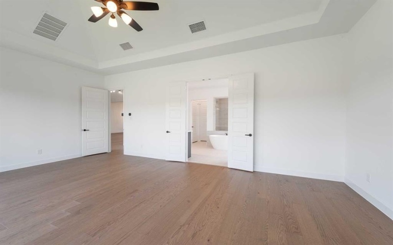 1016 Lookout Drive, Rockwall, TX 75087, 4 Bedrooms Bedrooms, ,5 BathroomsBathrooms,Residential,For Sale,1016 Lookout Drive,20903462