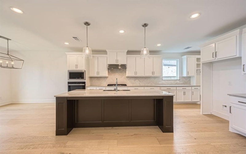 11208 Canopy Trail, Justin, TX 76247, 4 Bedrooms Bedrooms, ,5 BathroomsBathrooms,Residential,For Sale,11208 Canopy Trail,20903495