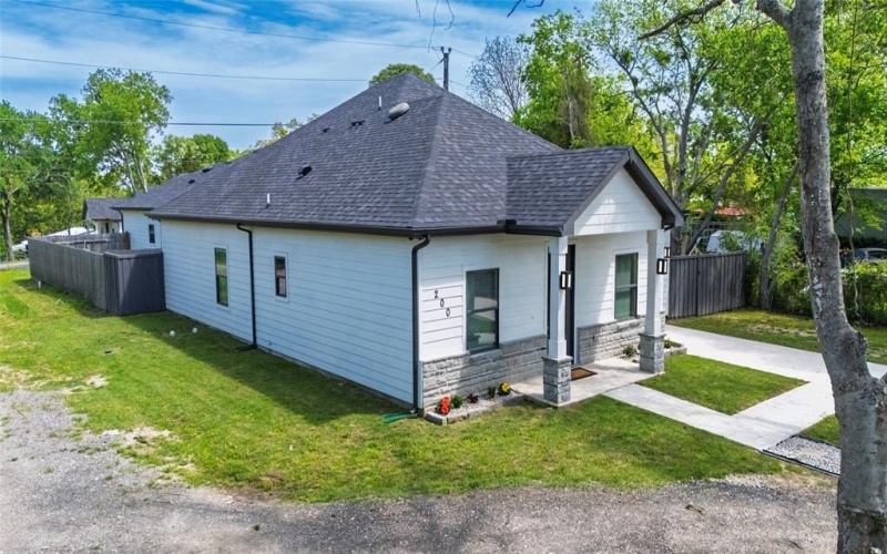 200 Opal Drive, West Tawakoni, TX 75474, 3 Habitaciones Habitaciones , ,2 BañosBaños,Residential,En Venta,200 Opal Drive,20903554