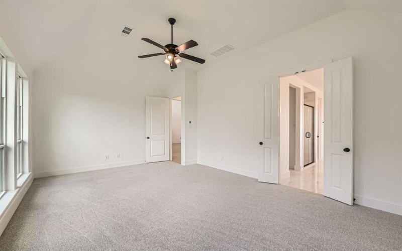 11308 Canopy Trail, Justin, TX 76247, 4 Bedrooms Bedrooms, ,5 BathroomsBathrooms,Residential,For Sale,11308 Canopy Trail,20903637