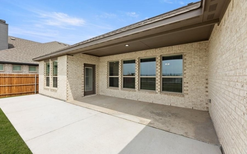 1113 Cascades Drive, Justin, TX 76247, 4 Bedrooms Bedrooms, ,3 BathroomsBathrooms,Residential,For Sale,1113 Cascades Drive,20903991