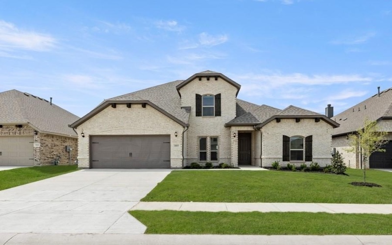 1113 Cascades Drive, Justin, TX 76247, 4 Bedrooms Bedrooms, ,3 BathroomsBathrooms,Residential,For Sale,1113 Cascades Drive,20903991