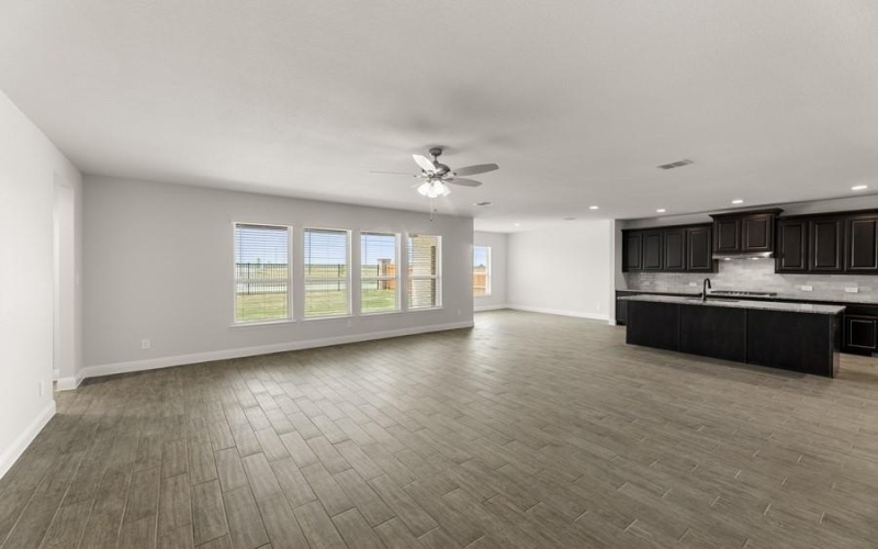 1113 Cascades Drive, Justin, TX 76247, 4 Bedrooms Bedrooms, ,3 BathroomsBathrooms,Residential,For Sale,1113 Cascades Drive,20903991