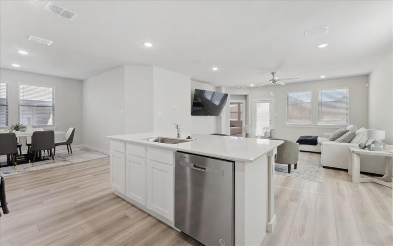 2210 Wexford Way, Forney, TX 75126, 4 Habitaciones Habitaciones , ,3 BañosBaños,Residential Lease,En Alquiler,2210 Wexford Way,20903995