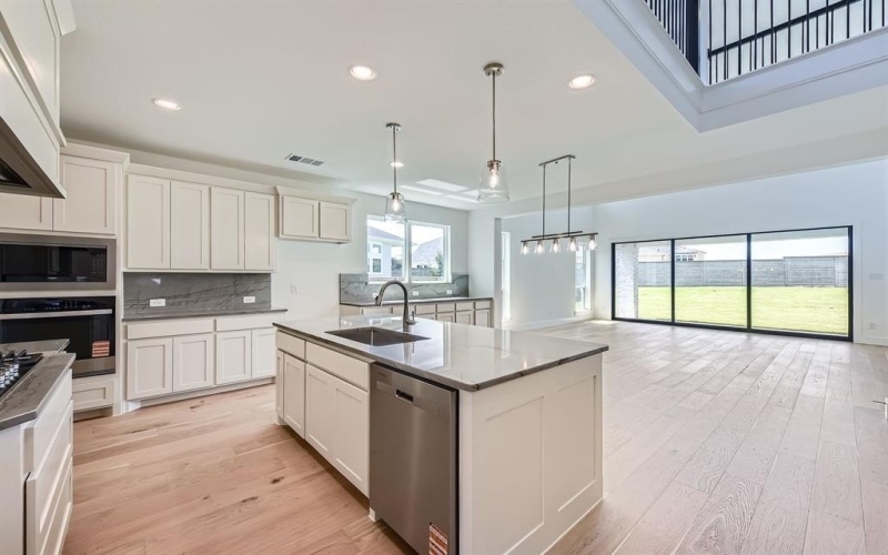 11209 Canopy Trail, Justin, TX 76247, 4 Bedrooms Bedrooms, ,5 BathroomsBathrooms,Residential,For Sale,11209 Canopy Trail,20904525