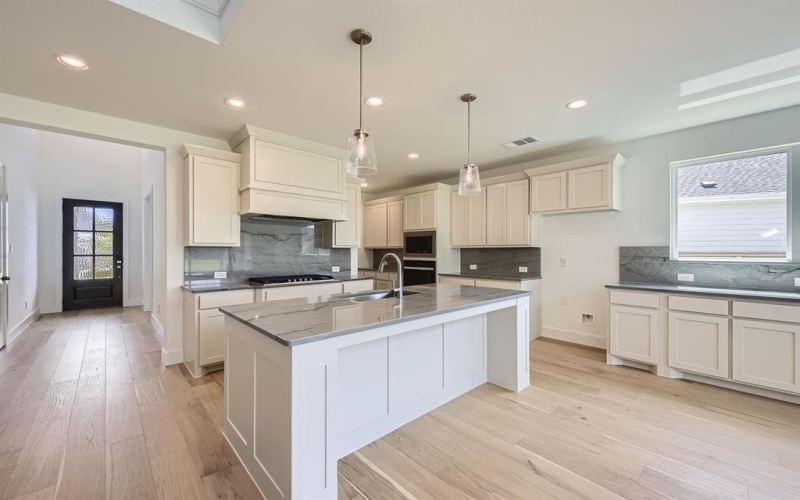11209 Canopy Trail, Justin, TX 76247, 4 Bedrooms Bedrooms, ,5 BathroomsBathrooms,Residential,For Sale,11209 Canopy Trail,20904525