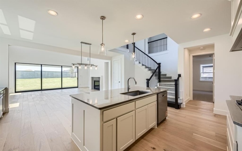 11209 Canopy Trail, Justin, TX 76247, 4 Bedrooms Bedrooms, ,5 BathroomsBathrooms,Residential,For Sale,11209 Canopy Trail,20904525