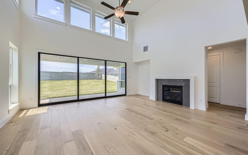 11209 Canopy Trail, Justin, TX 76247, 4 Bedrooms Bedrooms, ,5 BathroomsBathrooms,Residential,For Sale,11209 Canopy Trail,20904525