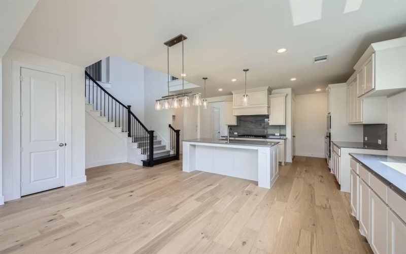 11209 Canopy Trail, Justin, TX 76247, 4 Bedrooms Bedrooms, ,5 BathroomsBathrooms,Residential,For Sale,11209 Canopy Trail,20904525