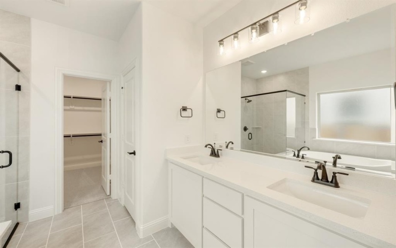 3933 Clingsman Way, McKinney, TX 75071, 5 Bedrooms Bedrooms, ,3 BathroomsBathrooms,Residential,For Sale,3933 Clingsman Way,20908390