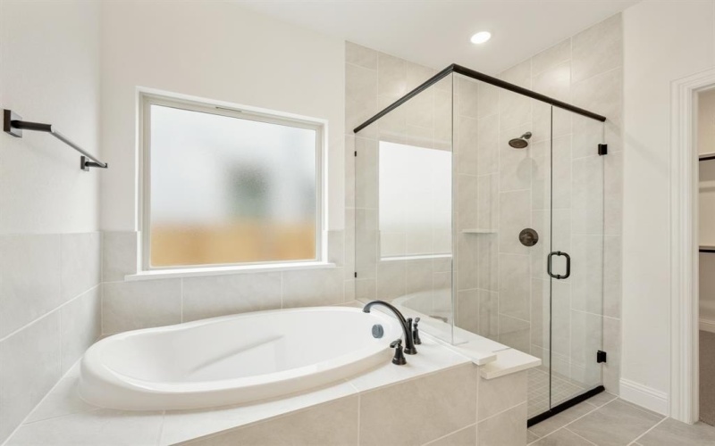 3933 Clingsman Way, McKinney, TX 75071, 5 Bedrooms Bedrooms, ,3 BathroomsBathrooms,Residential,For Sale,3933 Clingsman Way,20908390