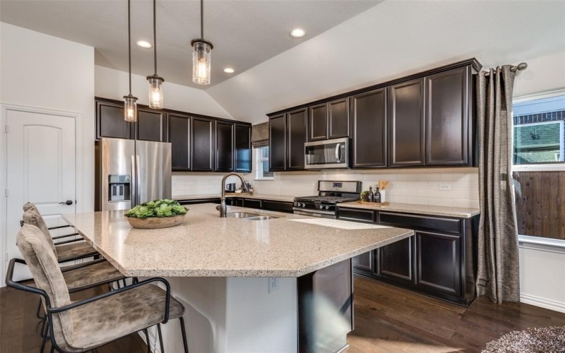 4360 Knight Street, Midlothian, TX 76065, 3 Bedrooms Bedrooms, ,2 BathroomsBathrooms,Residential,For Sale,4360 Knight Street,20908458