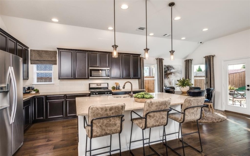 4360 Knight Street, Midlothian, TX 76065, 3 Bedrooms Bedrooms, ,2 BathroomsBathrooms,Residential,For Sale,4360 Knight Street,20908458