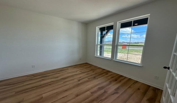 2454 Blackjack Oak Road, Oak Ridge, TX 75161, 3 Habitaciones Habitaciones , ,2 BañosBaños,Residential,En Venta,2454 Blackjack Oak Road,20908476