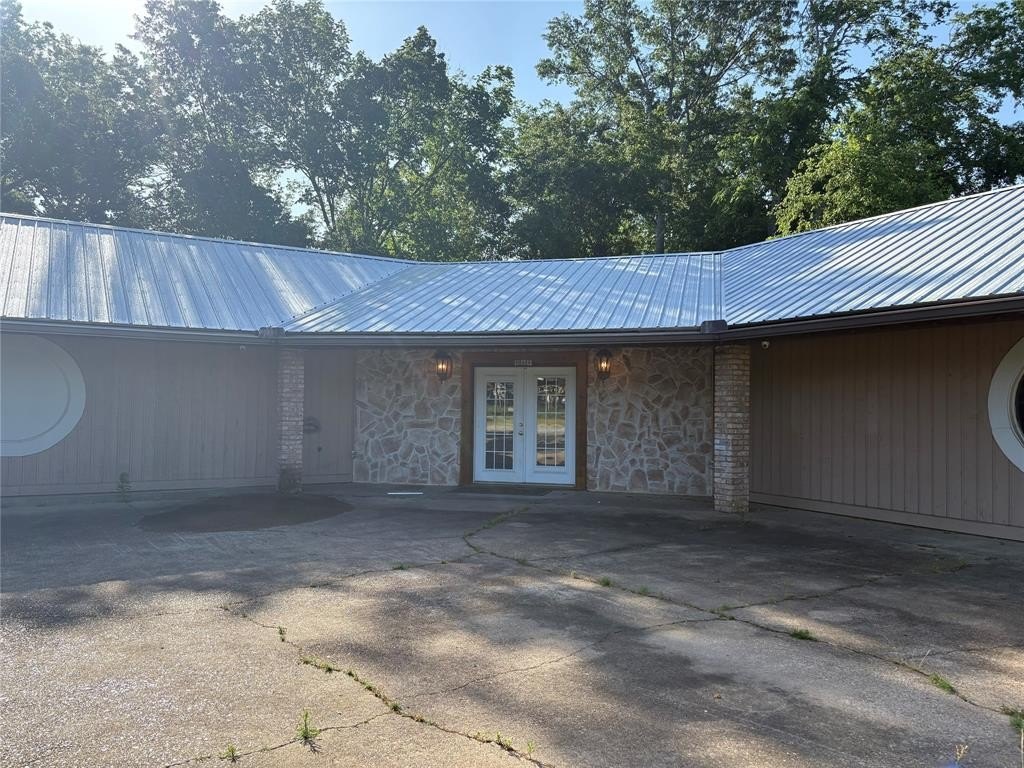 685 W Texas Avenue, Marshall, TX 75692, ,Commercial Sale,En Venta,685 W Texas Avenue,20906146