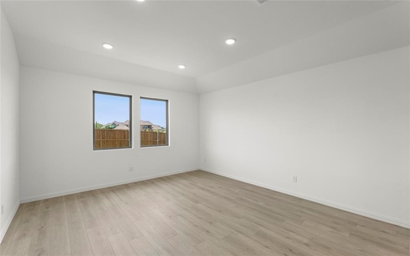1302 Parkdale Street, Forney, TX 75126, 5 Habitaciones Habitaciones , ,5 BañosBaños,Residential,En Venta,1302 Parkdale Street,20906166