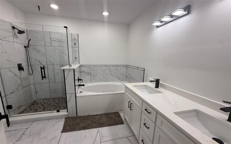 4809 Pickett Street, Greenville, TX 75401, 4 Habitaciones Habitaciones , ,3 BañosBaños,Residential,En Venta,4809 Pickett Street,20904573
